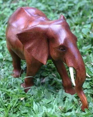 Деревянная фигурка ручной работы "Шагающий слон" AE5021 - e  купить в интернет магазине Мебель из массива. Звоните +7 495 961-63-63 Мебель Индонезии